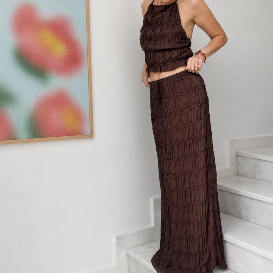 Espresso smocked set