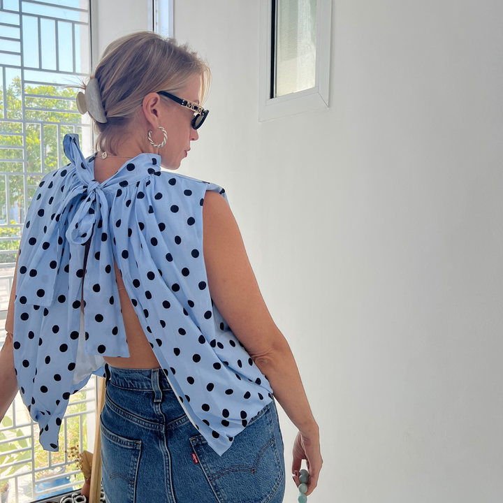 Bubble hem top